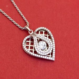 18 inch, Vintage Sterling Silver Teardrop Heart Rhinestone Necklace - F45